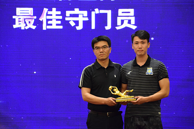遭绝平！蓉城1-1海牛14分领跑 杨明洋建功杨聪救主 海牛仍倒数第3